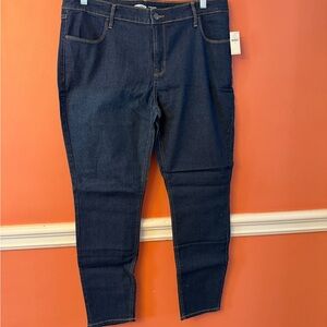 NWT Old Navy Women's Dark Blue Skinny Jeans